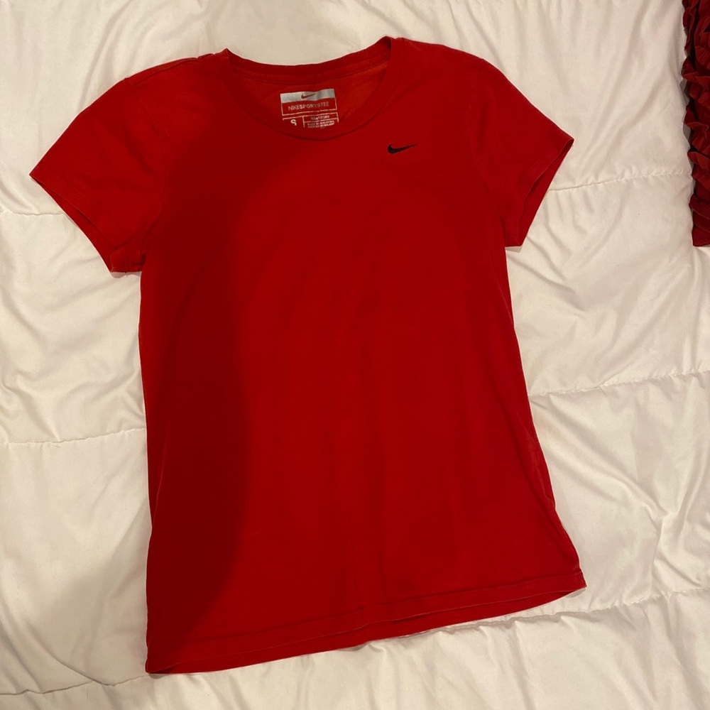 Nike Sports Tee